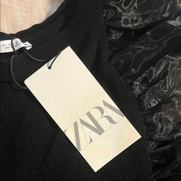 ZARA Black Puff Sleeve Crop Top - Picture 6 of 6